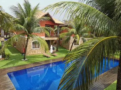 A piscina em ou perto de Chale Canoa Quebrada La Fazenda