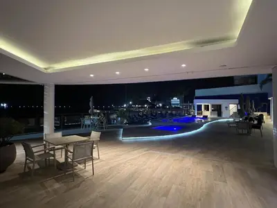 A piscina em ou perto de Particular Iate Plaza