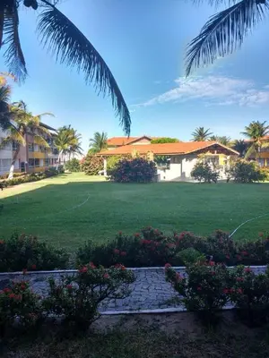 Um jardim no exterior de Apartamento 2 quartos a 230mts da Praia do Futuro com lazer completo 19