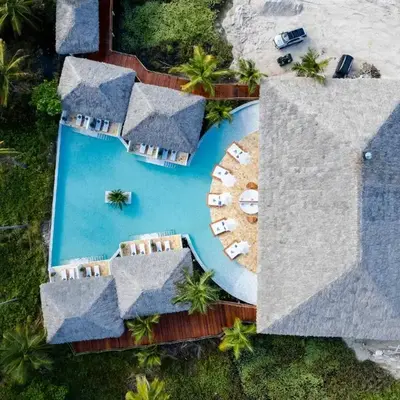 MKNI Hotel - Makani Experience