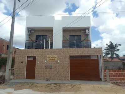 O edifício onde o apartamento está situado