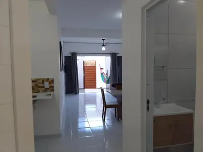 Uma casa de banho em Estrela Apartamento 2 terreo - Quarto e sala com cozinha americana na praia do prea-Ce