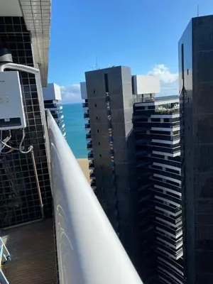 Uma vista do mar geral ou uma vista do mar a partir do apartamento