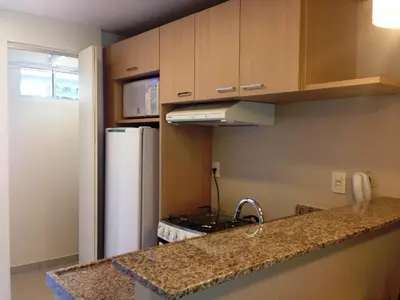 A cozinha ou kitchenette de Beach Class Fortaleza by AM