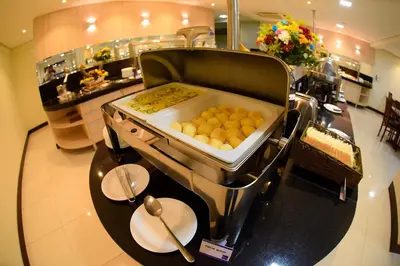 Refeições no hotel ou nas proximidades