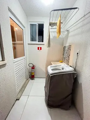 Uma televisão e/ou sistema de entretenimento em Refúgio Tropical: Casa das Praias