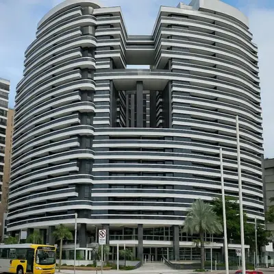 O edifício onde o apartamento está situado