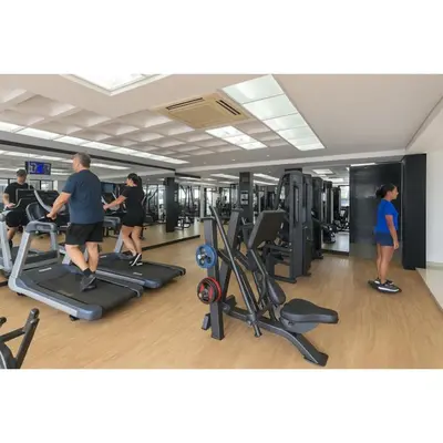 O centro de fitness e/ou as comodidades de fitness de 202 Landscape - torre Gold B
