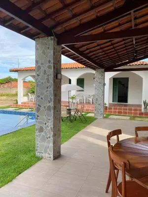 A piscina em ou perto de Sítio Sossego - a 5 min da Praia das Fontes