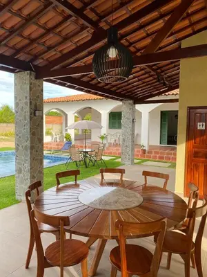 A piscina em ou perto de Sítio Sossego - a 5 min da Praia das Fontes