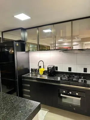 A cozinha ou kitchenette de Manhattan Beach Aquiraz Riviera