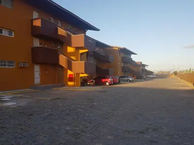 O edifício onde o apartamento está situado