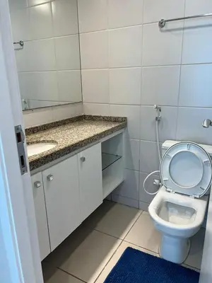 Uma casa de banho em Terraços do Atlântico - Apto Beira Mar Fortaleza