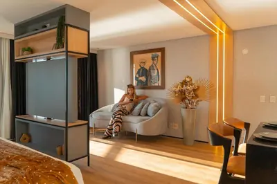 Uma área de estar em Beira Mar Fortaleza – Flat de Luxo no Iate Plaza!