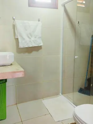 Uma casa de banho em Espaço conforto e tranquilidade CASAVEG