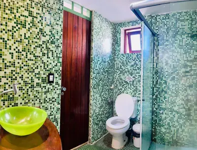 Uma casa de banho em Pousada Fortal Villa Praia