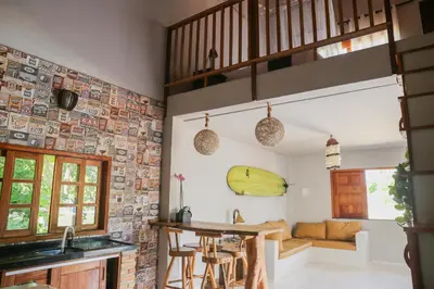 Uma área de estar em Vila hangloose Jericoacoara