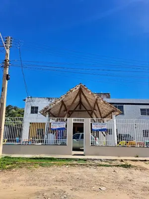 O edifício onde o apartamento está situado