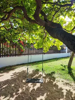 Um jardim no exterior de Casas Oceanicas