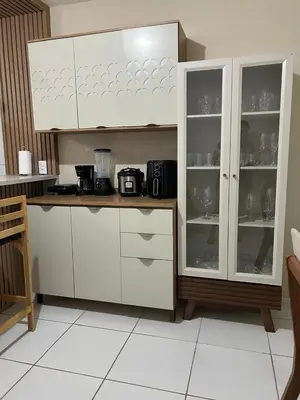 A cozinha ou kitchenette de Apto com Ar com vista para praia de Morro Branco - Fortaleza