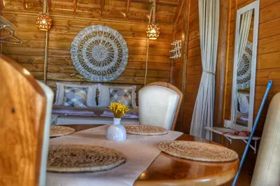 Uma área de estar em Chalet Paraiso Canoa na praia - Canoa Quebrada