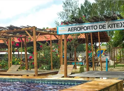 A piscina em ou perto de Pousada das Canoas