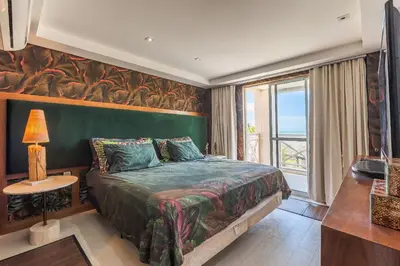 Uma cama ou camas num quarto em Portamaris #301 - Cobertura de luxo por Carpediem