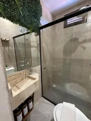 Uma casa de banho em Casa ANNA JERI