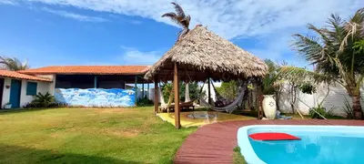 A piscina em ou perto de Portal Vida chalé na praia da Taiba
