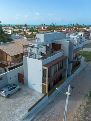 O edifício onde o apartamento está situado