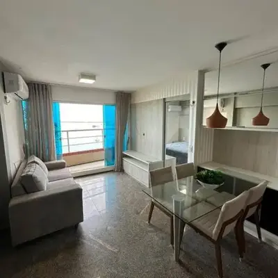 Lindo Flat beira-mar