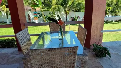 Um jardim no exterior de Casa de Praia Paraíso Paracuru Ceará