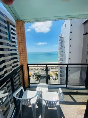 Uma varanda ou terraço em Vista Meireles by DS Imóveis