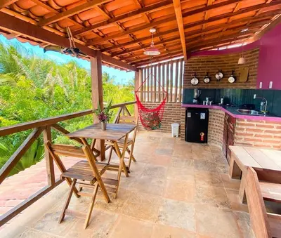 Uma varanda ou terraço em Apartamento FLOREAL icaraizinho 500 m da praia