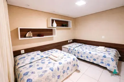 Uma cama ou camas num quarto em Palm Beach 206 BL 4 by Holiday Stays