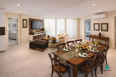Uma área de estar em Palm Beach 206 BL 4 by Holiday Stays