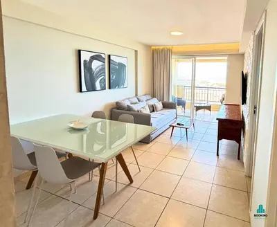 Uma televisão e/ou sistema de entretenimento em Beach Village Vista Mar by Holiday Stays
