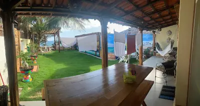 Um jardim no exterior de Mirante da Lua Residence