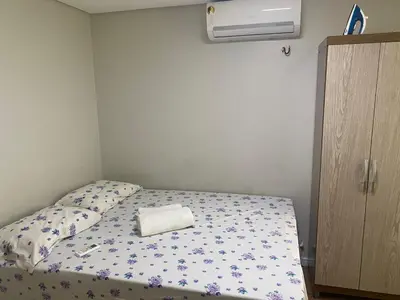 Uma cama ou camas num quarto em Ed Preamar Apt 902 Próximo à Feirinha da Beira Mar