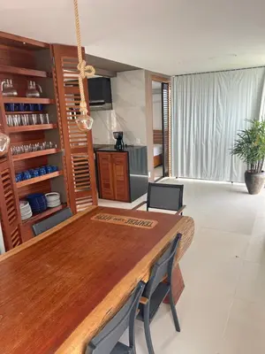 A cozinha ou kitchenette de Apartamento Chique frente ao mar