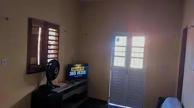 Uma televisão e/ou sistema de entretenimento em Casa de Praia no Iguape Ce.