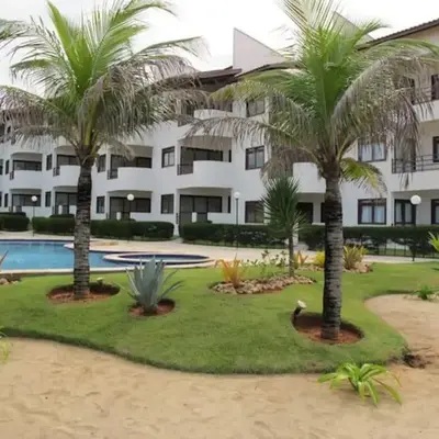 Apartamento à beira-mar. Beachfront apartment
