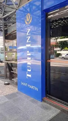 Um certificado, prémio, placa ou documento mostrado em Flat Saint martin 1807