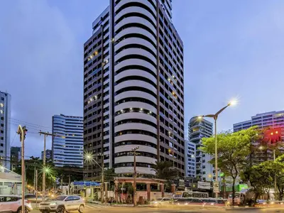 O edifício onde o hotel está situado