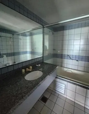 Uma casa de banho em Vista Incrível IATE Plaza 17