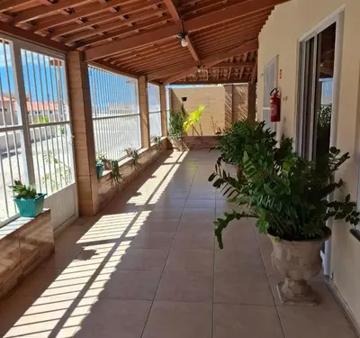 Uma varanda ou terraço em pousada marimar