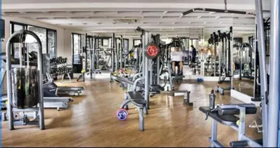 O centro de fitness e/ou as comodidades de fitness de Apartamento com 02 quartos, Beira Mar, Fortaleza - CE.
