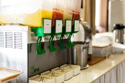 A cozinha ou kitchenette de Hotel Praia Centro