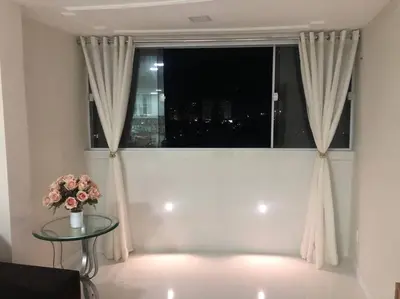 Uma área de estar em Aconchegante-novo, moderno-familiar, fácil acesso