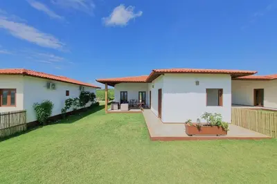 O edifício onde a villa está situado
